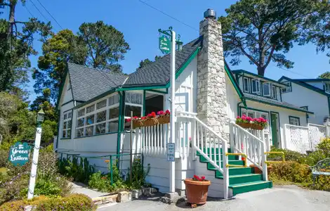 Carmel Green Lantern Inn Enhances Ocean Views, Elevating Beach Rentals in Carmel-by-the-Sea, CA